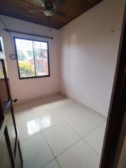 Hermosa y amplia casa en barrio seguro in Espíritu Santo, Esparza, Puntarenas — 450 000 ₡ - Photo 4 of 10