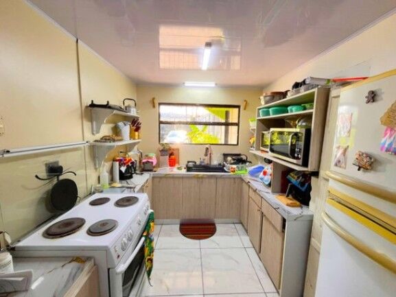 Venta de Casa en Agua Caliente de Cartago. RAH 26-1117 en Aguacaliente, Cartago — ₡ 82 000 000