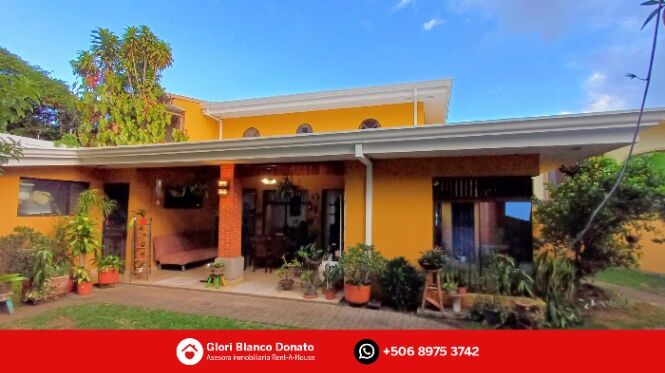 Casa en Venta – Pinares de Curridabat en Curridabat, San José — $310,000