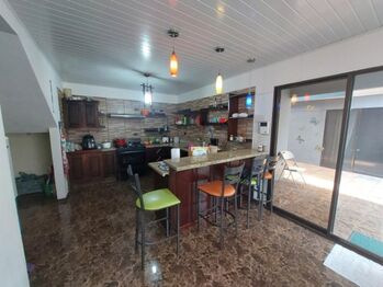 Venta de Propiedad con Casa, Apto Independiente y Taller, Tacares de Grecia. RAH 25-279  en Tacares, Grecia, Alajuela — 105 000 000 ₡ - Foto 4 de 16