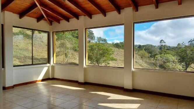 Venta de Casa en Moravia-San Jerónimo. RAH 26-237 en San Jerónimo, Moravia, San José — $5,450,000