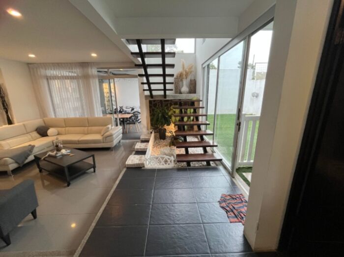 Venta de Casa en Montes de Oca, San José. RAH 26-534 in San Rafael, Montes De Oca, San José — $280,000