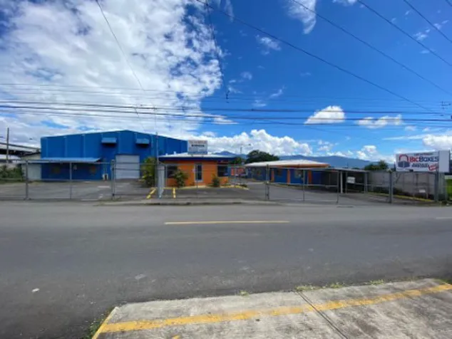 INVESTMENT FOR SALE, WAREHOUSE COMPLEX WITH FIXED RENTAL INCOME, HEREDIA in San Joaquín, Flores, Heredia — $2,500,000 - Photo 3 of 23