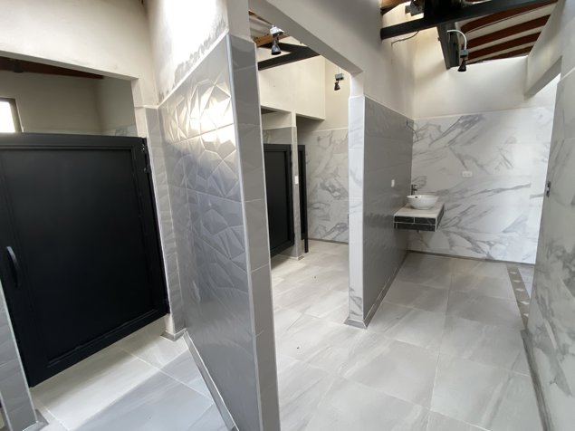 Venta de propiedad comercial en San Francisco de Heredia en San Francisco, Heredia — $1,400,000 - Foto 2 de 10