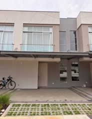 Alquiler de casa Amplia en Heredia en San Antonio, Belén, Heredia — 650 000 ₡ - Foto 2 de 11