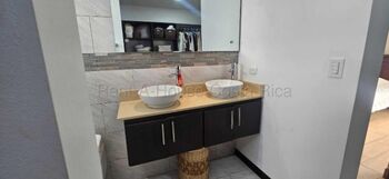 Venta de Casa en La Unión-San Juan. Cartago. RAH 26-1631 PRECIO REBAJADO en San Juan, La Unión, Cartago — 115 000 000 ₡ - Foto 4 de 6