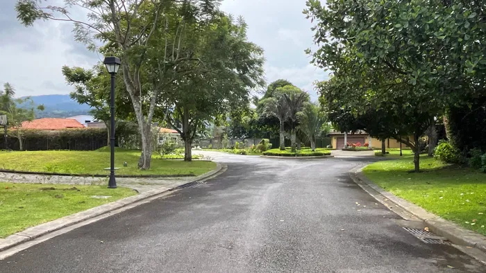 Luxury lot in Condominium, Concepción de La Unión. in Concepción, La Unión, Cartago — $808,795 - Photo 2 of 23