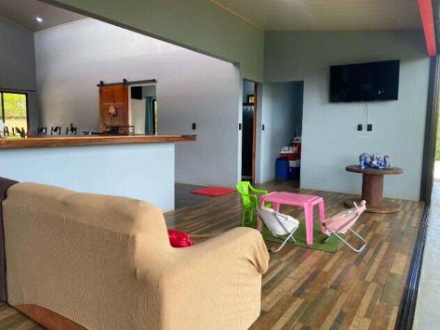 ELEGANTE CASA EN VENTA EN BUENOS AIRES, PUNTARENAS | 4,000 M² DE NATURALEZA Y PRIVACIDAD en Buenos Aires, Puntarenas — $220,000