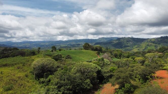 SE VENDE LOTE DE 462 M² CERCA DEL CENTRO DE SAN ISIDRO in San Isidro De El General, Pérez Zeledón, San José — $18,000