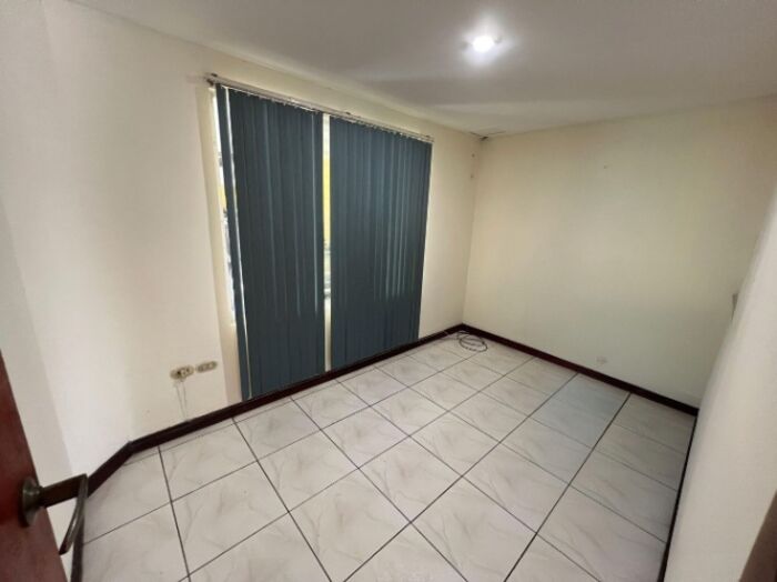 Venta de Casa en Moravia, San José. RAH 25-1573 in San Vicente, Moravia, San José — $178,500