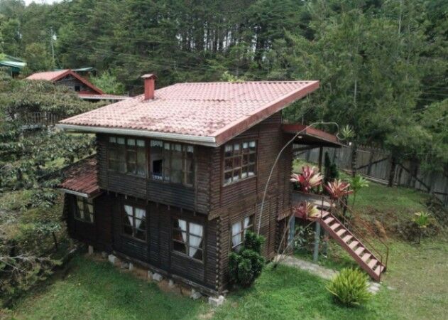 Hermosa cabaña de descanso en palo verde en San Isidro, El Guarco, Cartago — ₡ 55 000 000