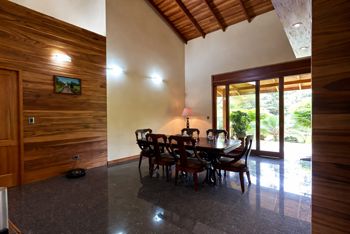 Venta de casa en Guápiles en Guápiles, Pococí, Limón — $550,000 - Foto 3 de 20