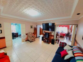 MLS-24-1045 VENTA CASA CON 2 APARTAMENTOS SANTA BARBARA HEREDIA en Santa Bárbara, Heredia — 235 000 000 ₡ - Foto 4 de 11