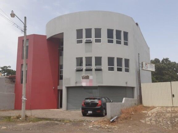 Edificio comercial en venta en Montecillos, Alajuela in Alajuela — $400,000