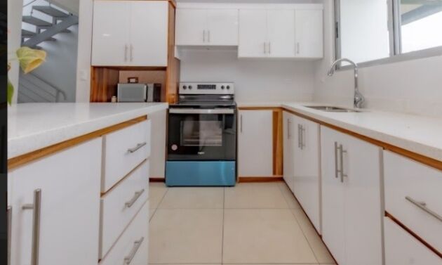 DE OPORTUNIDAD BELLÍSIMA CASA EN ATENAS.  in Santa Eulalia, Atenas, Alajuela — ₡ 95 000 000