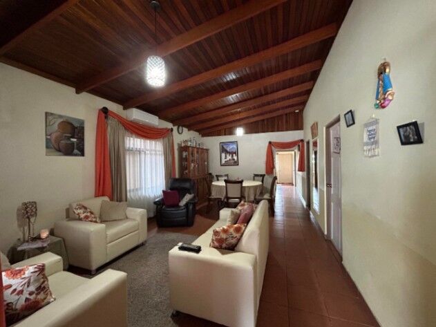 CASA EN VENTA EN RIO SEGUNDO ALAJUELA in Río Segundo, Alajuela — ₡ 163 000 000