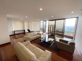 Apartamento de lujo en alquiler, condominio Monteplata. en Escazú, San José — $1,100,000 - Foto 5 de 36