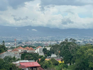 VENTA / Apartamentos en Condominio, San Miguel de Escazú in San Rafael, Escazú, San José — $470,000 - Photo 5 of 23