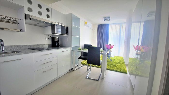 Venta loft contemporáneo con amplios ventanales, Freses. (FE) en Curridabat, San José — $125,000