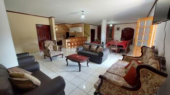 Venta de Amplia y Acogedora Casa en Heredia / JB OFC Mls. 25-1440 en San Pablo, Barva, Heredia — $421,783 - Foto 4 de 28