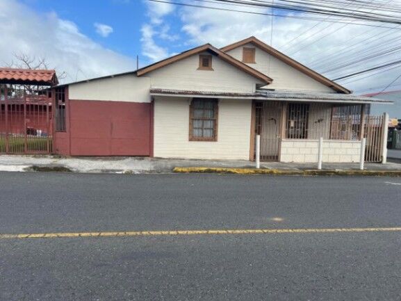 Propiedad a la venta in San Rafael, Heredia — ₡ 350 000 000