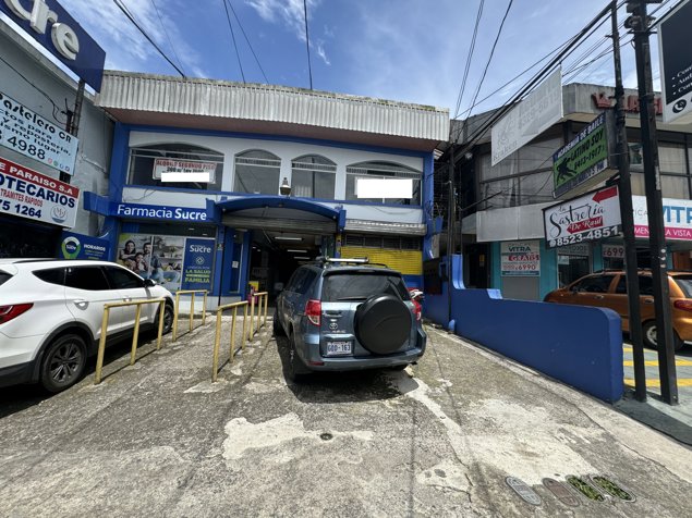 Se alquila local comercial en Paraìso de Cartago en Paraíso, Cartago — ₡ 500 000