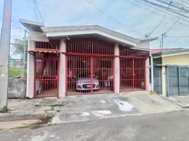 Venta de Casa en San Francisco de Heredia. RAH 26-2029 in San Francisco, Heredia — ₡ 86 000 000