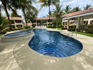 ¡Inversión en Playas del Coco! Condominio de 2 habitaciones y 2 baños en Sardinal, Carrillo, Guanacaste — $210,000 - Foto 4 de 16