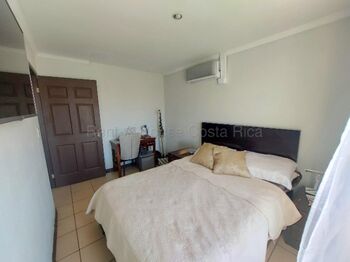 Venta de OPORTUNIDAD Casa en Piedades de Santa Ana 26-1539 en Piedades, Santa Ana, San José — $120,280 - Foto 5 de 12