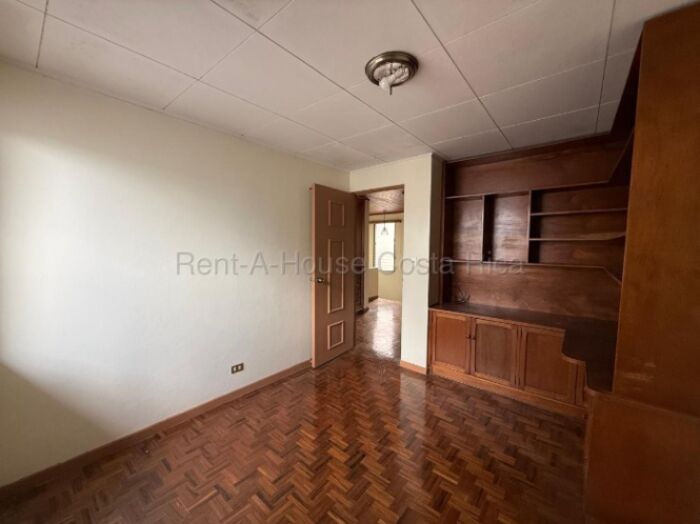 Casa tipo dúplex en exclusivo condominio en Freses de Curridabat #26-2218 GS en Granadilla, Curridabat, San José — $152,500