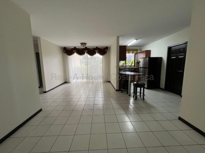 Se alquila apartamento en Mata Redonda San José 26-2226 en Mata Redonda, San José — $1,400