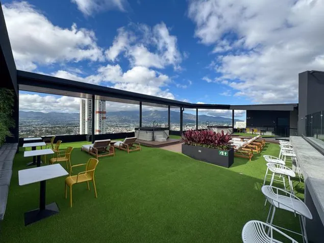 Venta de Apartamento Moderno en Ser Escalante. RAH 26-689 en Carmen, San José — $190,000