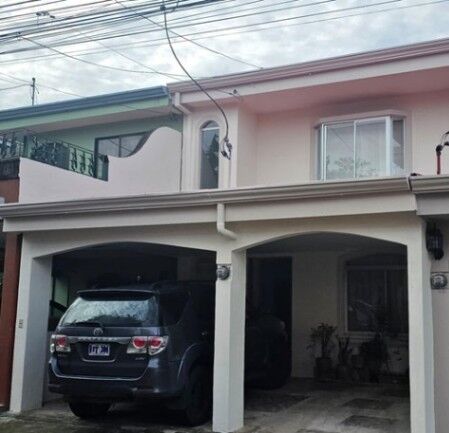 MLS-25-1977 LS ALQUILER CASA SAN ANTONIO DESAMPARADOS en San Antonio, Desamparados, San José — $1,400
