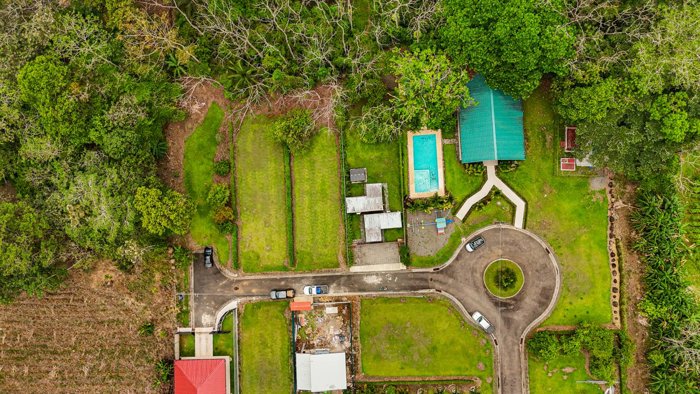 Propiedad Para Airbnb en Venta en Condominio Naukurý en Peñas Blancas, San Ramón, Alajuela — ₡ 50 000 000 - Foto 3 de 12