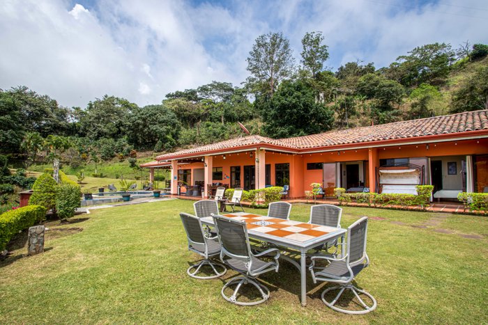 Property for sale Atenas – View of the Pacific Ocean in Escobal, Atenas, Alajuela — $1,000,000
