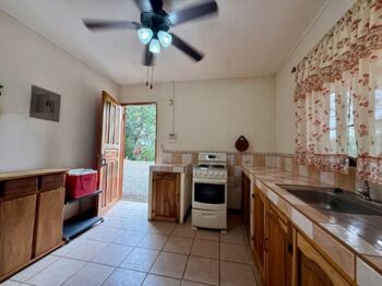 VENDO LOTE CON CASA DE DESCANSO EN TURRUBARES-SAN JOSÉ. en Carara, Turrubares, San José — $350,000 - Foto 4 de 10