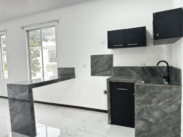 ALQUILO APARTAMENTO EN BRASIL DE SANTA ANA en Brasil, Santa Ana, San José — ₡ 385 000