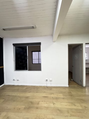 Se alquila amplio local comercial en Sabana Norte in Carmen, San José — $1,500
