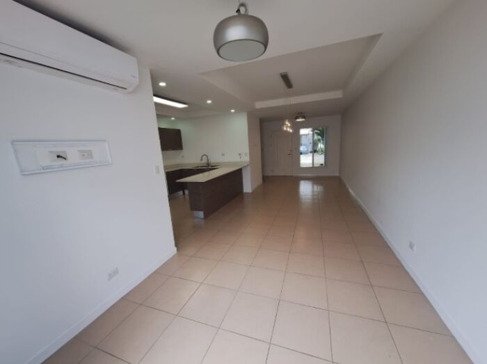 Venta Hermosa Casa en Santa Ana en Condominio  in Brasil, Santa Ana, San José — $195,000