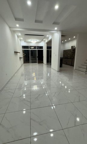 Casa  Moderna- amplia e Independiente en San Rafael in San Rafael, Heredia — $275,000 - Photo 2 of 14