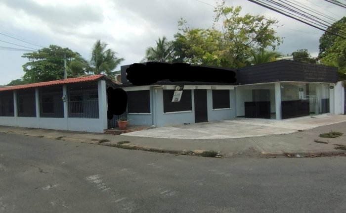 Edificio comercial de esquina de primera en Jaco in Jacó, Garabito, Puntarenas — $875,000