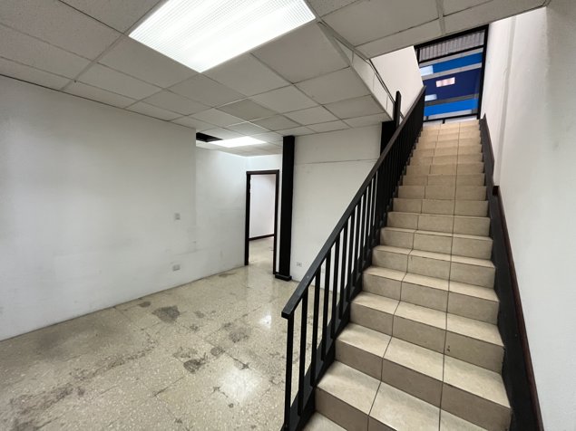 ALQUILO OFICINA UBICADO EN LA SABANA en Mata Redonda, San José — ₡ 564 000 - Foto 3 de 11