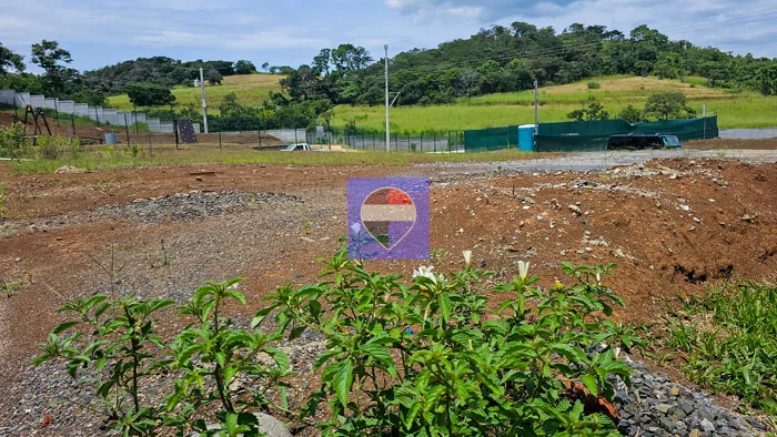 Tres 176 m² Lotes residenciales en Condominio Conterra, Grecia en Puente De Piedra, Grecia, Alajuela — ₡ 21 500 000