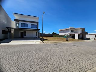 SE VENDE LOTE en Condominio en Alajuela, La Ceiba en La Ceiba, Orotina, Alajuela — $90,000 - Foto 2 de 8