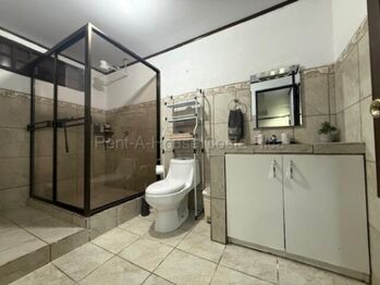 Alquiler casa 1 nivel con oficina y patio ideal familiar #26-1861 GS en Granadilla, Curridabat, San José — $1,190 - Foto 5 de 16