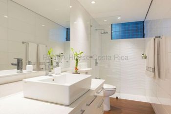 Venta de Apartamento de lujo en vistas de Mayorca, San Rafael de Escazú. RAH 27-671 in San Rafael, Escazú, San José — $330,000 - Photo 5 of 15