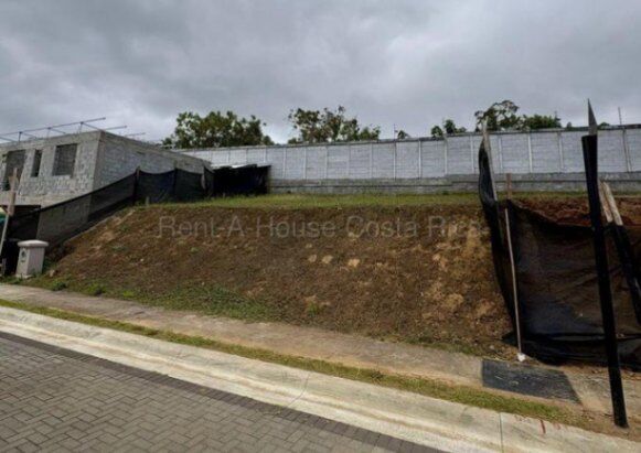 MLS-26-1701 LS VENTA LOTE LA UNION CARTAGO en Dulce Nombre, La Unión, Cartago — ₡ 43 000 000