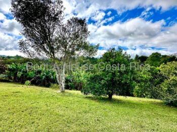 Venta de Casa en La Unión-Tres Ríos. en Tres Ríos, La Unión, Cartago — $650,000 - Foto 4 de 20