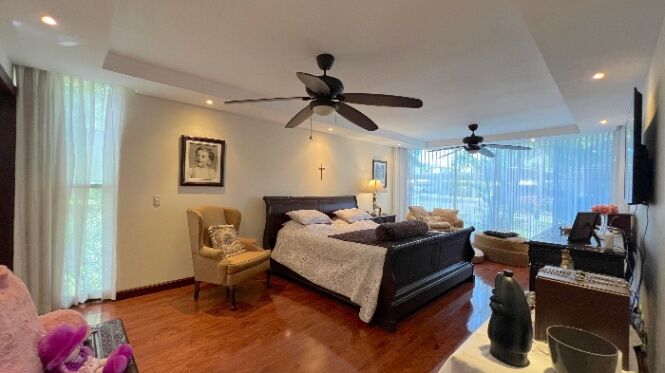 Venta Apartamento Escazu San Rafael 26-218 en San Rafael, Escazú, San José — $315,000