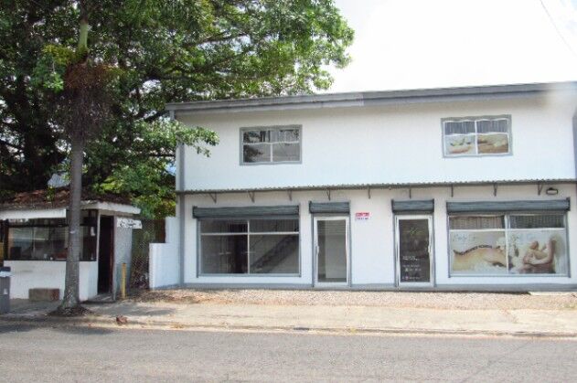 ¢470000 Oficinas / Locales comerciales 80m2 Pozos en calle sin salida. in Pozos, Santa Ana, San José — ₡ 470 000